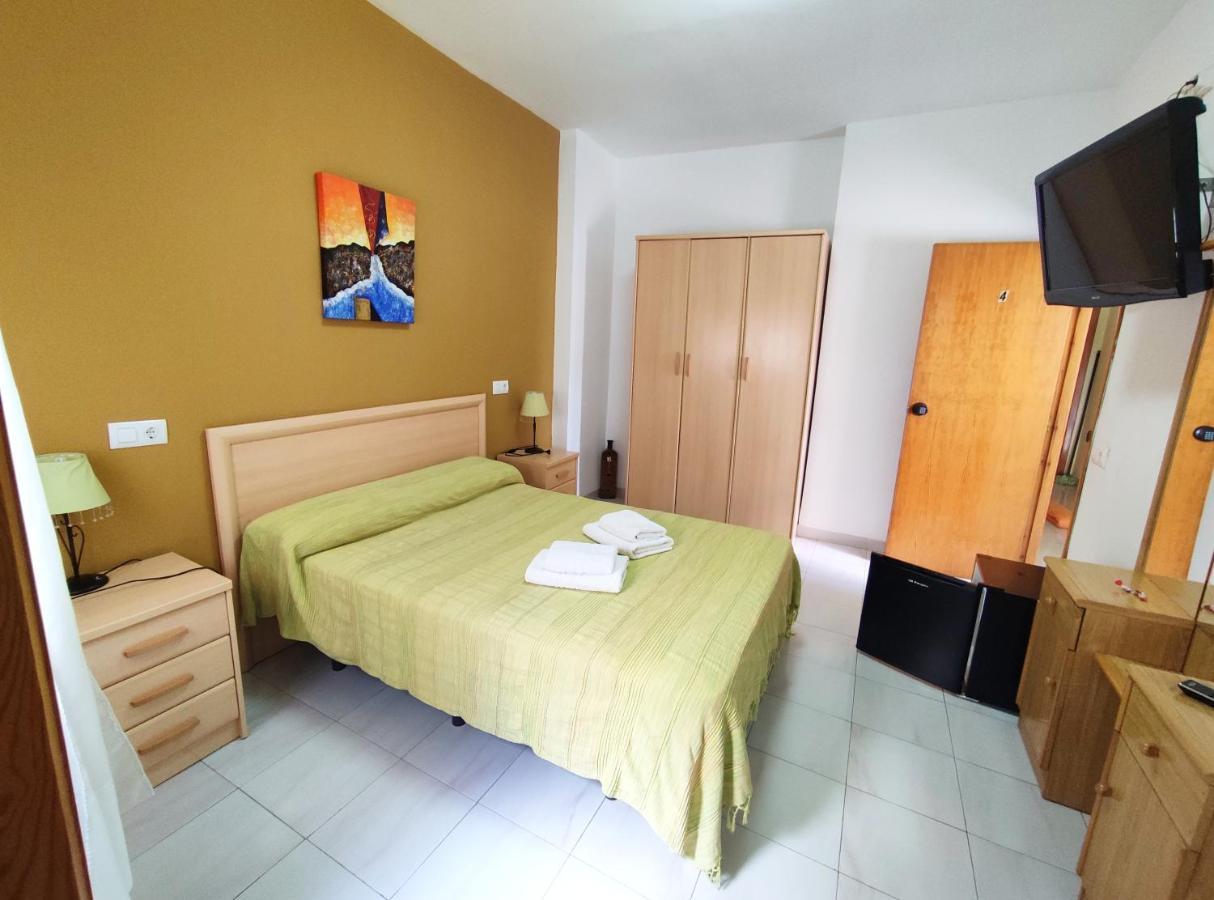 Hostal Neus Alcala de Chivert Luaran gambar