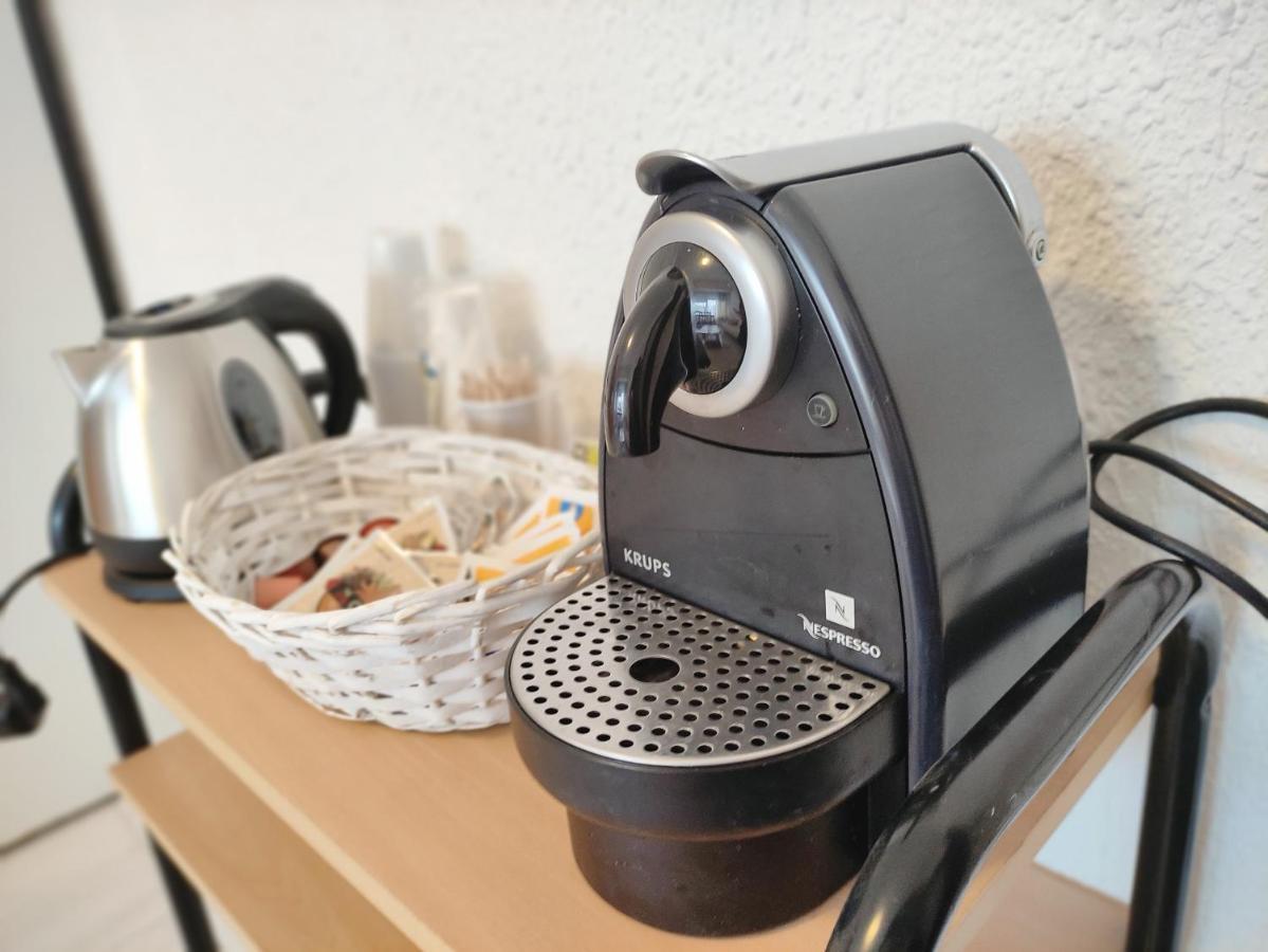Hostal Neus Alcala de Chivert Luaran gambar