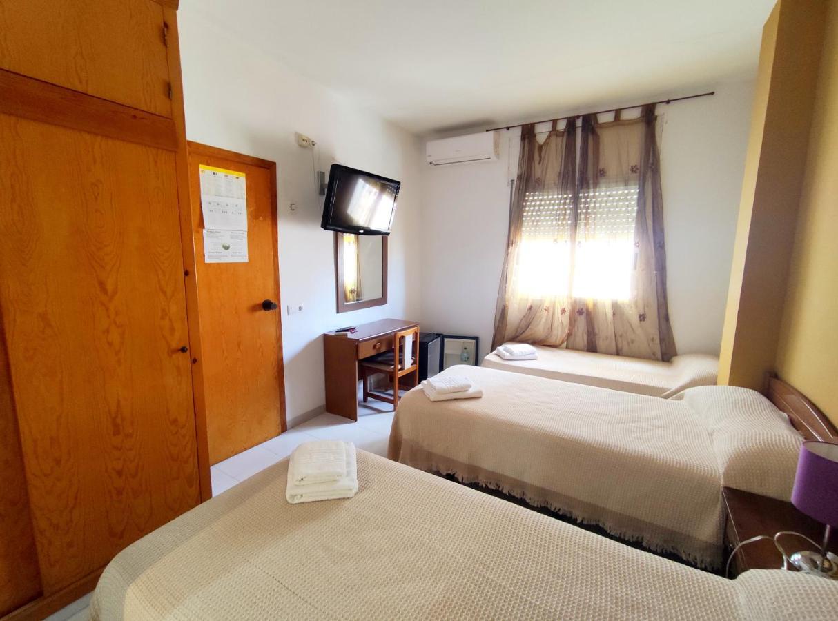 Hostal Neus Alcala de Chivert Luaran gambar